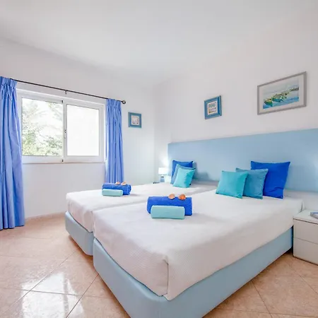 Villa Cape - Moradia Tranquila Com Piscina E Bbq Em Lagoa (Algarve)