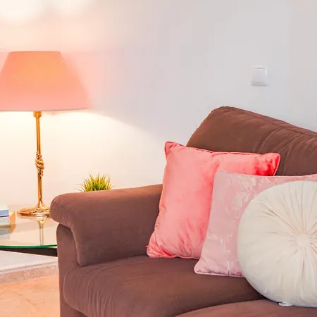 Cape - Moradia Tranquila Com Piscina E Bbq Em Villa Lagoa (Algarve)